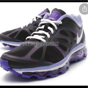 NIKE WOMENS AIR MAX 2012